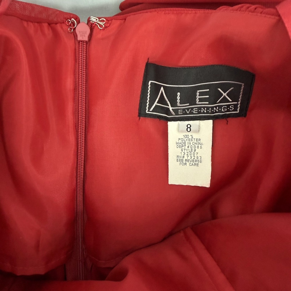 Alex Evenings Size-8 Red Chiffon‎ One Shoulder Empire Waist Evening Gown - Picture 4 of 13